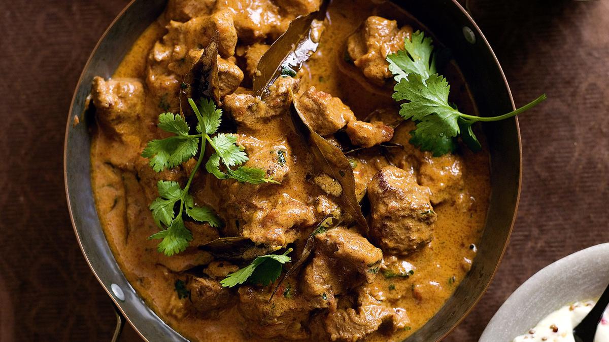 Bumbu Gulai, Jejak Rempah dan Warisan Rasa dari Ranah Minang