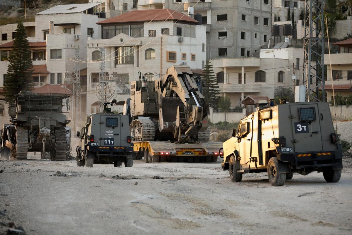 Penyerbuan militer Israel ke Kamp Nur Shams di Tepi Barat