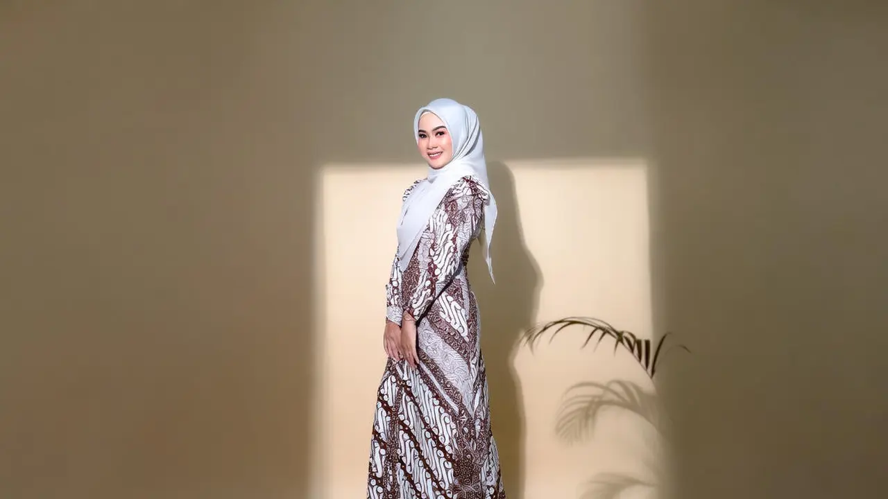 Model Baju Batik Elegan dan Mewah untuk Gamis/Ilustrasi AI
