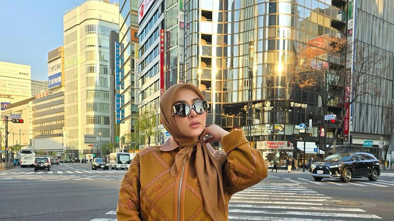 Potret Tempat Tinggal Syahrini dan Keluarga saat di Jepang, Walk in Closet Penuh dengan Barang Mewah