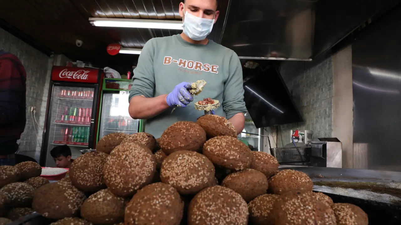 Falafel, Menu Berbuka Khas Timur Tengah