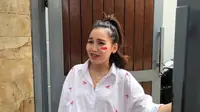 Ayu Ting Ting Tak Ambil Job demi Ikut Lomba 17-an, Ngaku Jagoan Lari Kelereng