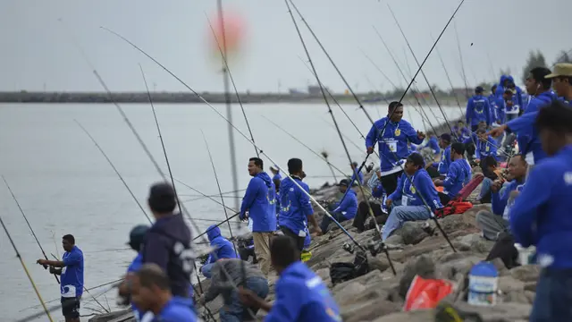 Serunya Ribuan Warga Aceh Ikuti Lomba Mancing