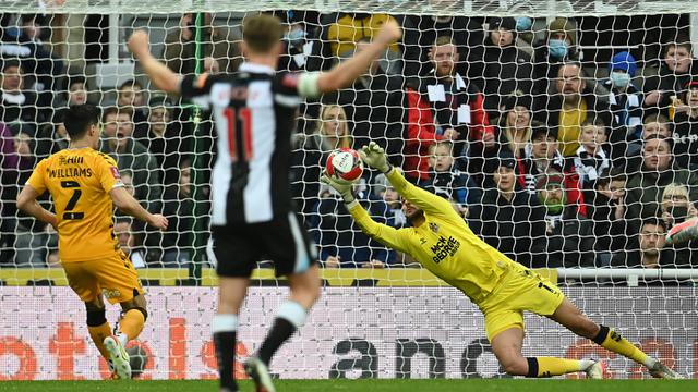 Foto: Debut Pahit Kieran Trippier Bersama Newcastle United, Disingkirkan Cambridge United Klub Divisi Tiga di Babak ke-3 Piala FA