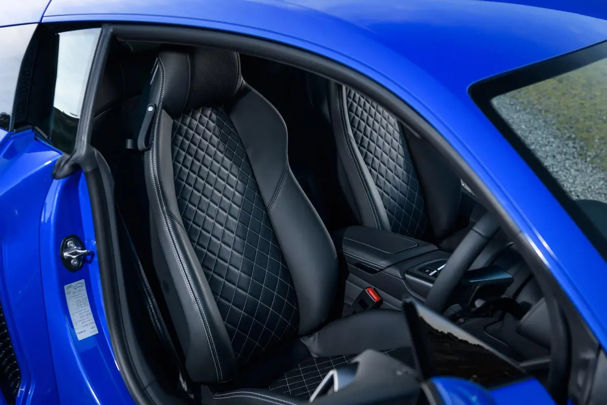 Audi R8 V10 Real Wheel Series
