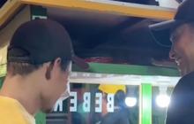 Pria Ganteng Ini Borong Dadagangan Tukang Bebek Goreng, Semua yang Lewat Diajak Makan Gratis 'Ya Allah Senangnya
