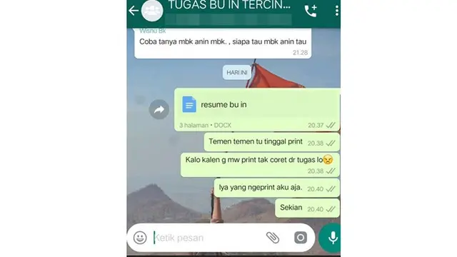 5 Chat Kerja Kelompok Ini Kasihan Banget, Bikin Geregetan