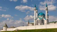 Masjid Qolsarif di Kazan, salah satu kota penyelenggara Piala Dunia 2018. (AFP/Mladen Antonov)