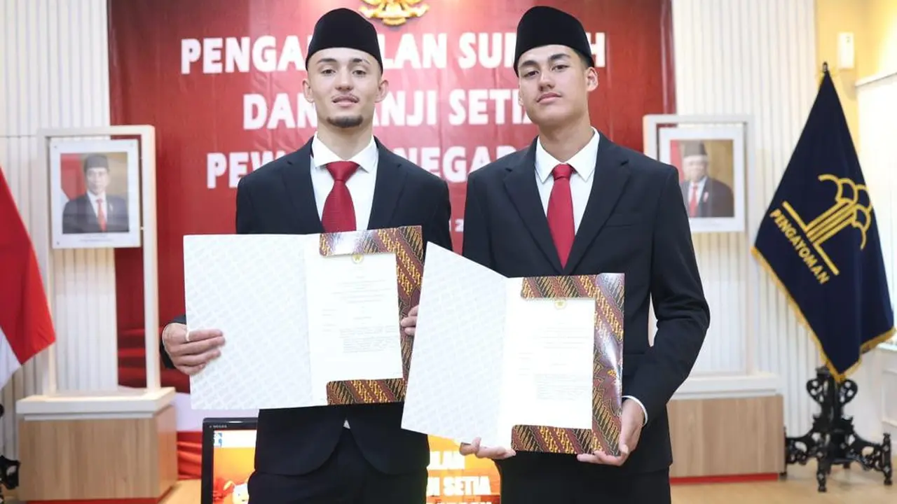Ivar Jenner dan Rafael Struick sudah resmi menjadi Warga Negara Indonesia (WNI).