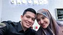 Kakak Shireen Sungkar itu mengaku tak banyak mengambil pekerjaan pada bulan Ramadan kali ini. Ia hanya mengambil satu, agar  bisa meluangkan bersama suami dan keluarganya. (Instagram/zaskiasungkar15)