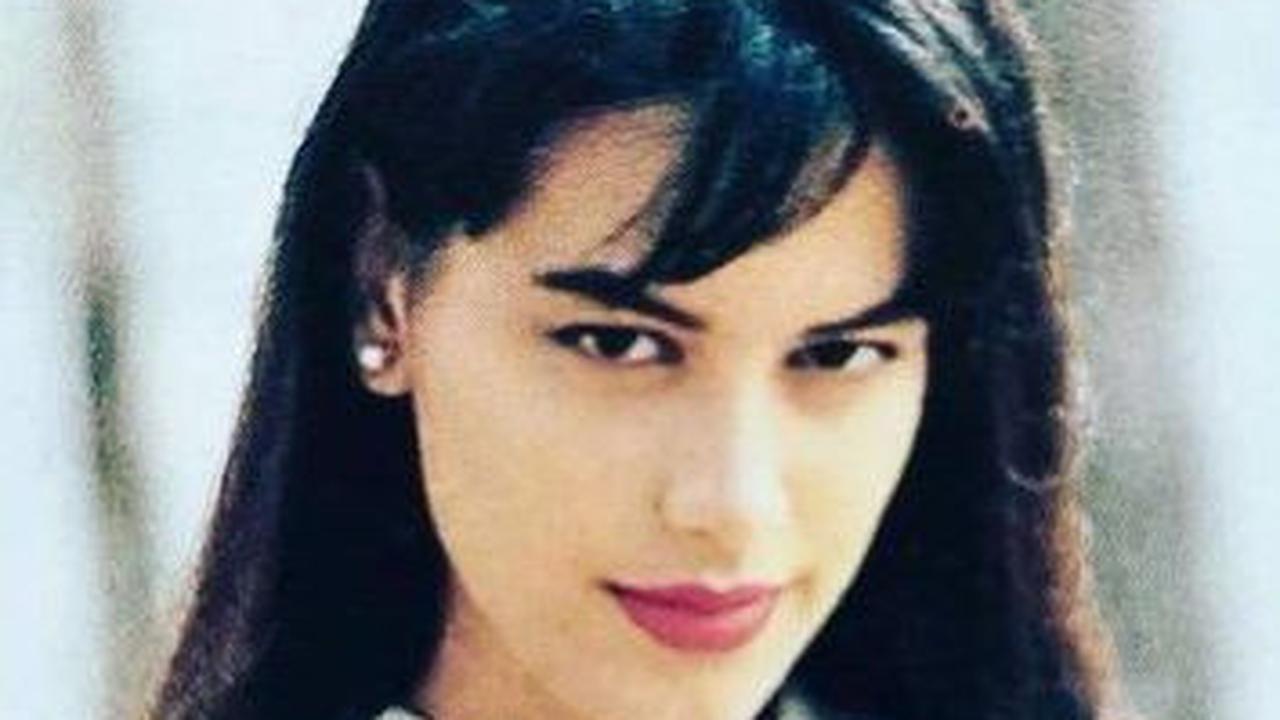 Sophia Latjuba yang Tampak Cantik Sedari Muda