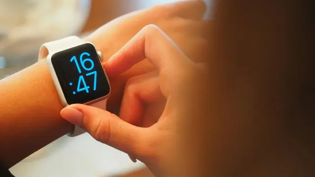 Olahraga Ala Gen Z, 6 Tips Jogging Malam agar Tetap Bugar!