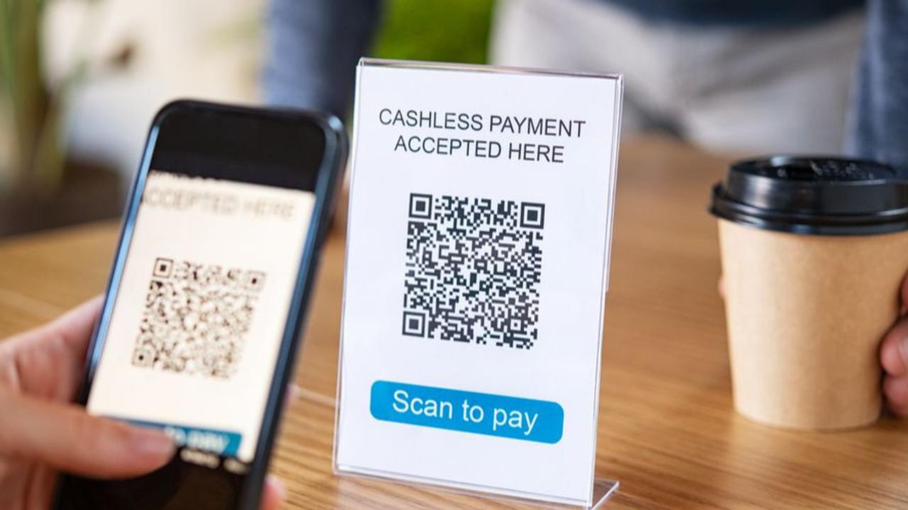 Cashback Saat Transaksi di Berbagai Tenant yang Ada<br>