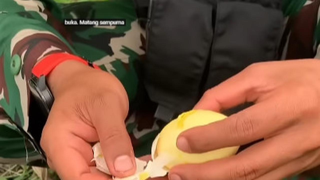 Tidak Menggunakan Api, Begini Cara Anggota TNI Merebus Telur Matang dengan Sempurna di Tengah Hutan