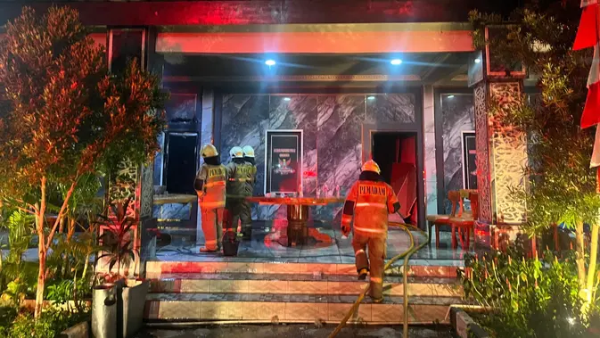 Posko GRIB Jaya di Jakbar Kebakaran
