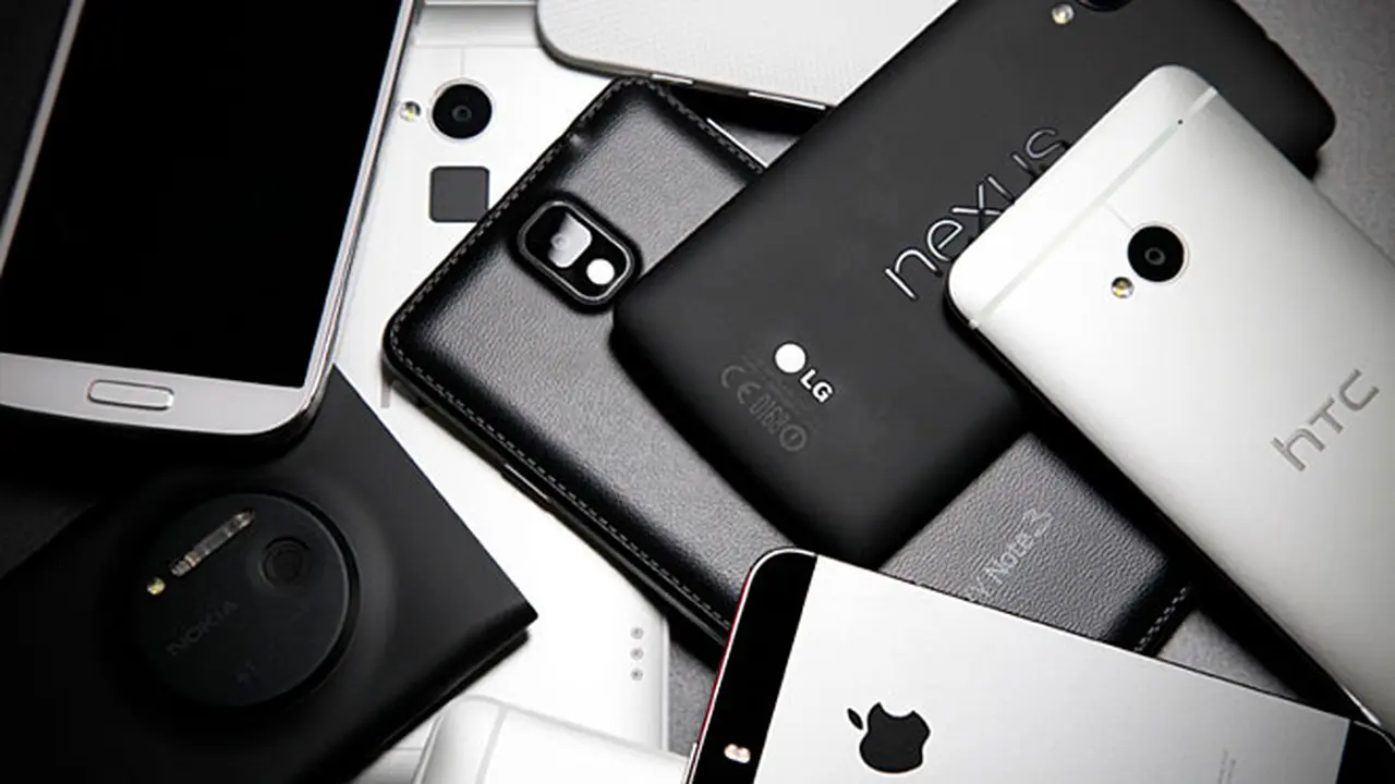 smartphone-131223b.jpg
