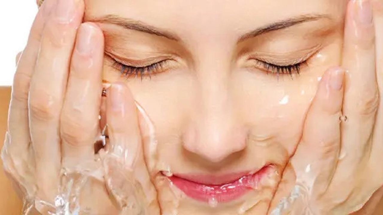 Transformasi Kulit Kering, Rekomendasi Skincare dengan Bahan-Bahan Efektif