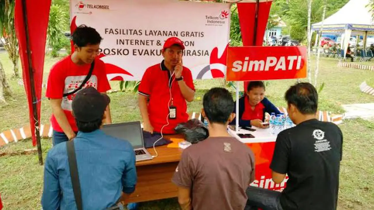 Telkomsel Sediakan Telepon Gratis di Posko Evakuasi AirAsia
