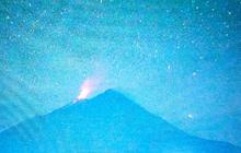Gunung Karangetang Semburkan Lava Pijar, Warga Diimbau Waspada Erupsi Gunung Karangetang