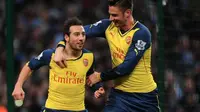 Cazorla Gemilang, Arsenal Permalukan Manchester City