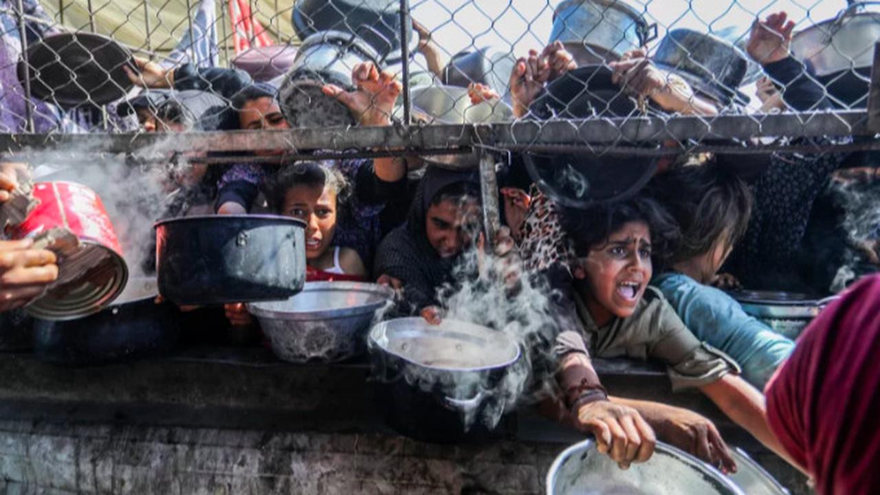 bantuan ke gaza