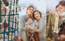 10 Foto Tedak Siten Garuda Anak Tri Suaka dan Nabila Maharani, Sangat Menggemaskan dengan Blangkon yang Dipakai