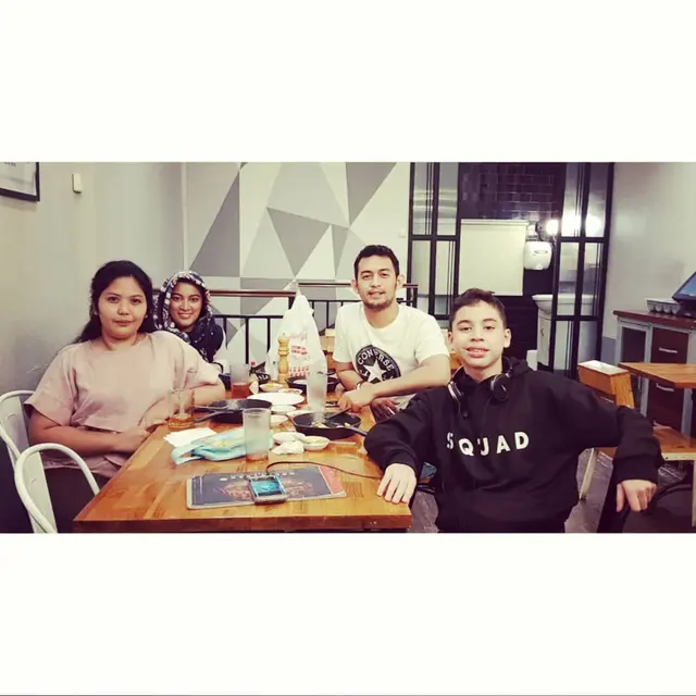 Jane Shalimar Meninggal Dunia, Ini 7 Potret Kenangannya Bersama Anak dan Keluarga