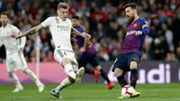 Barcelona Kian Jauh, Real Madrid Enggan Kibarkan Bendera Putih