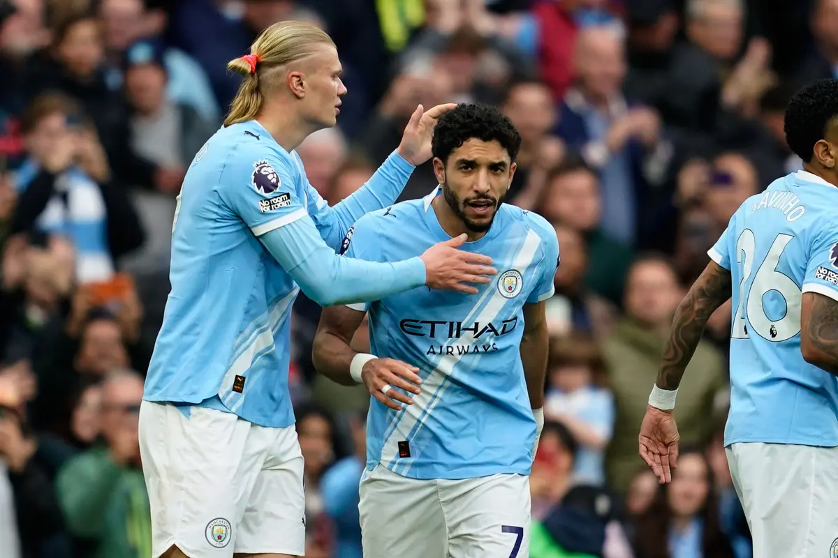 Foto: Manchester City Kembali Bayangi Arsenal dalam Perebutan Gelar Juara Liga Inggris setelah Hajar Brentford