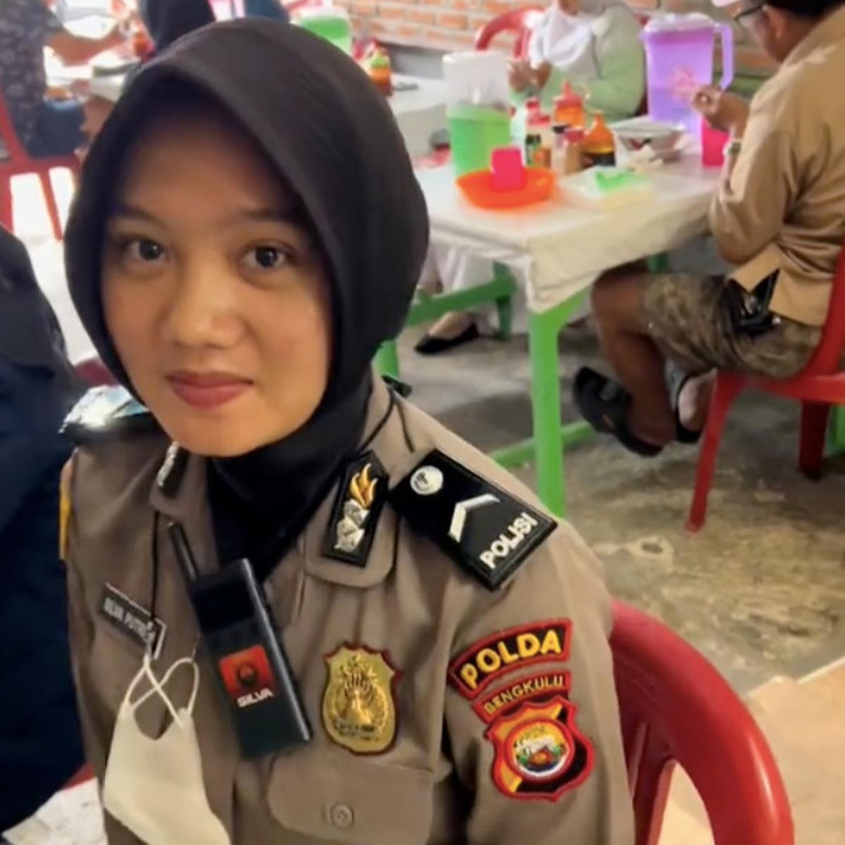 polisi ketahuan pacaran
