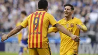 Ekspresi bintang Barcelona, Lionel Messi (kanan) saat bersua Deportivo La Coruna, pada laga lanjutan La Liga 2015-2016, di Stadion Riazor (20/4/2016). Messi memiliki level kebugaran stabil usai perhelatan Piala Dunia 2014.  (Reuters/Miguel Vidal)