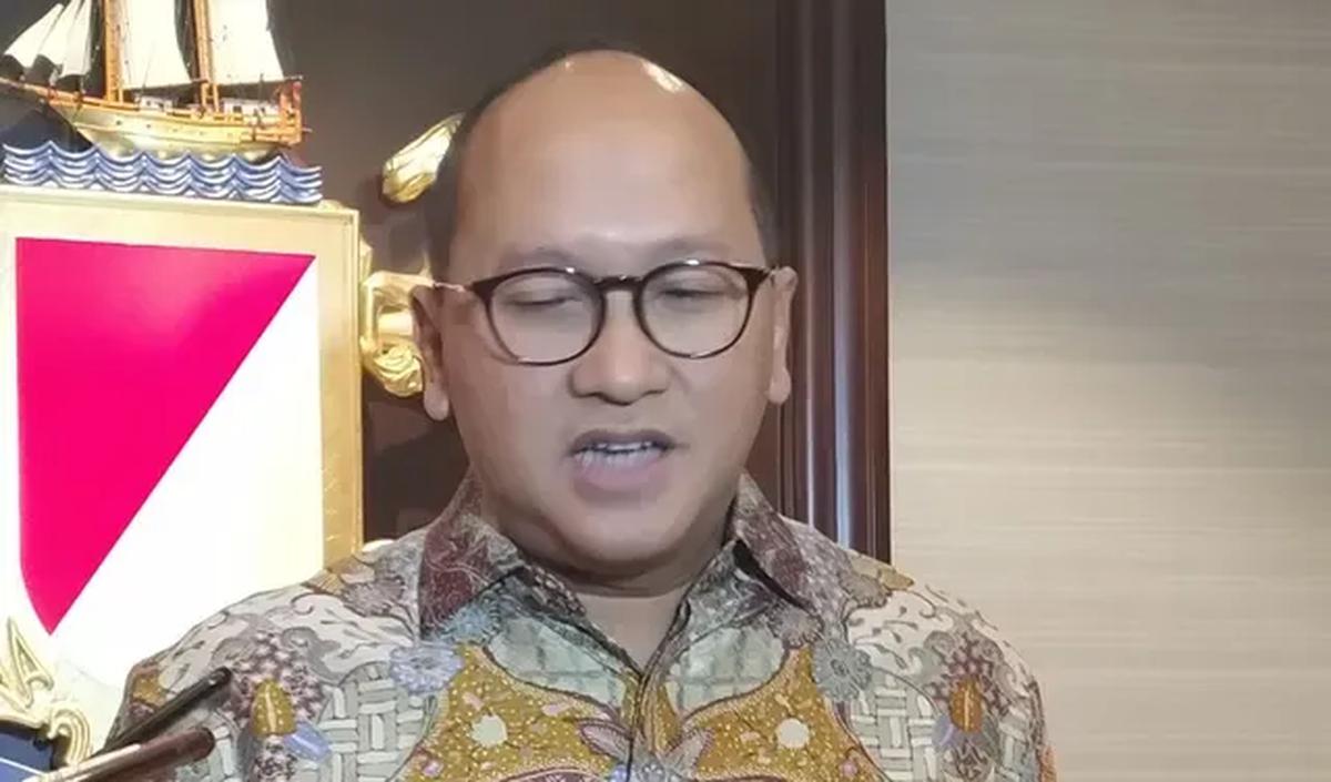 Sebab dia mengaku belum mengetahui detail tugasnya sebagai wakil dari Erick.

"Saya belum tahu, kan nunggu ketemu Pak Menteri dulu, nanti arahan beliau seperti apa,"
