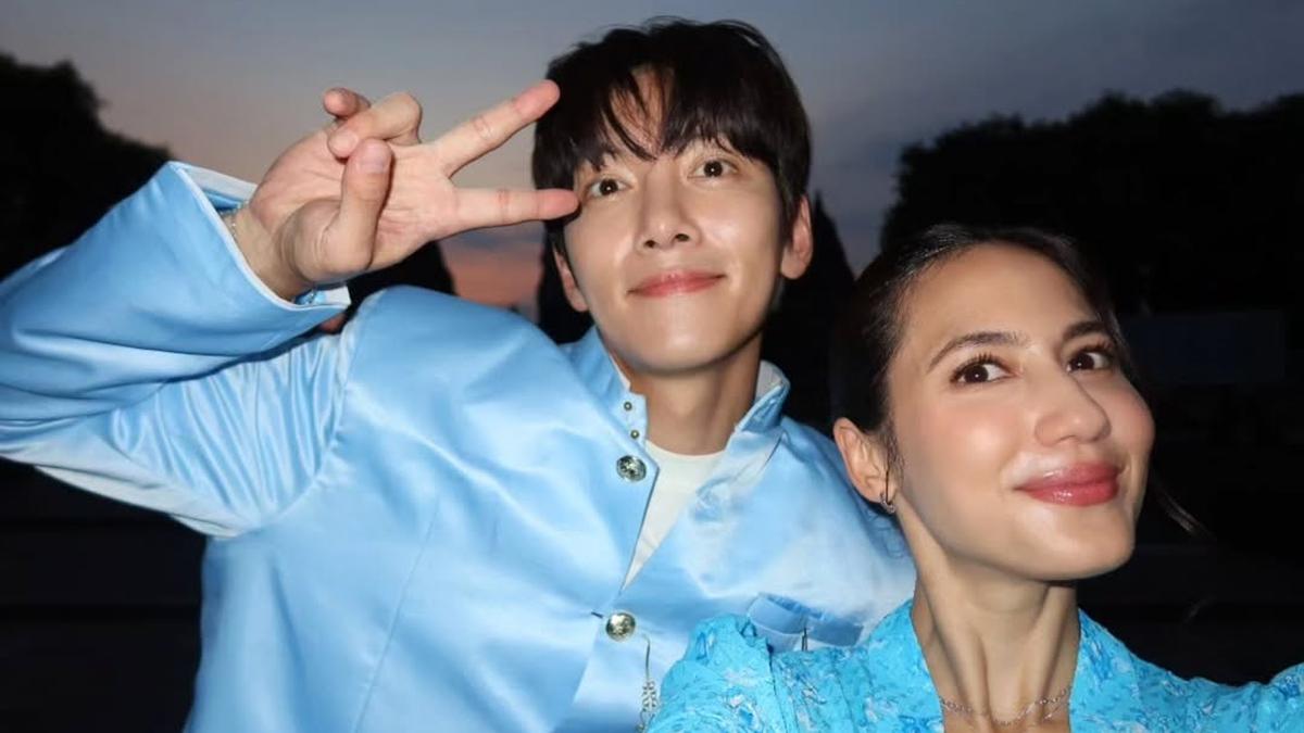 Bak Bestie, Pevita Pearce dan Ji Chang Wook Pamer Wajah Glowing Saat Foto di Prambanan
