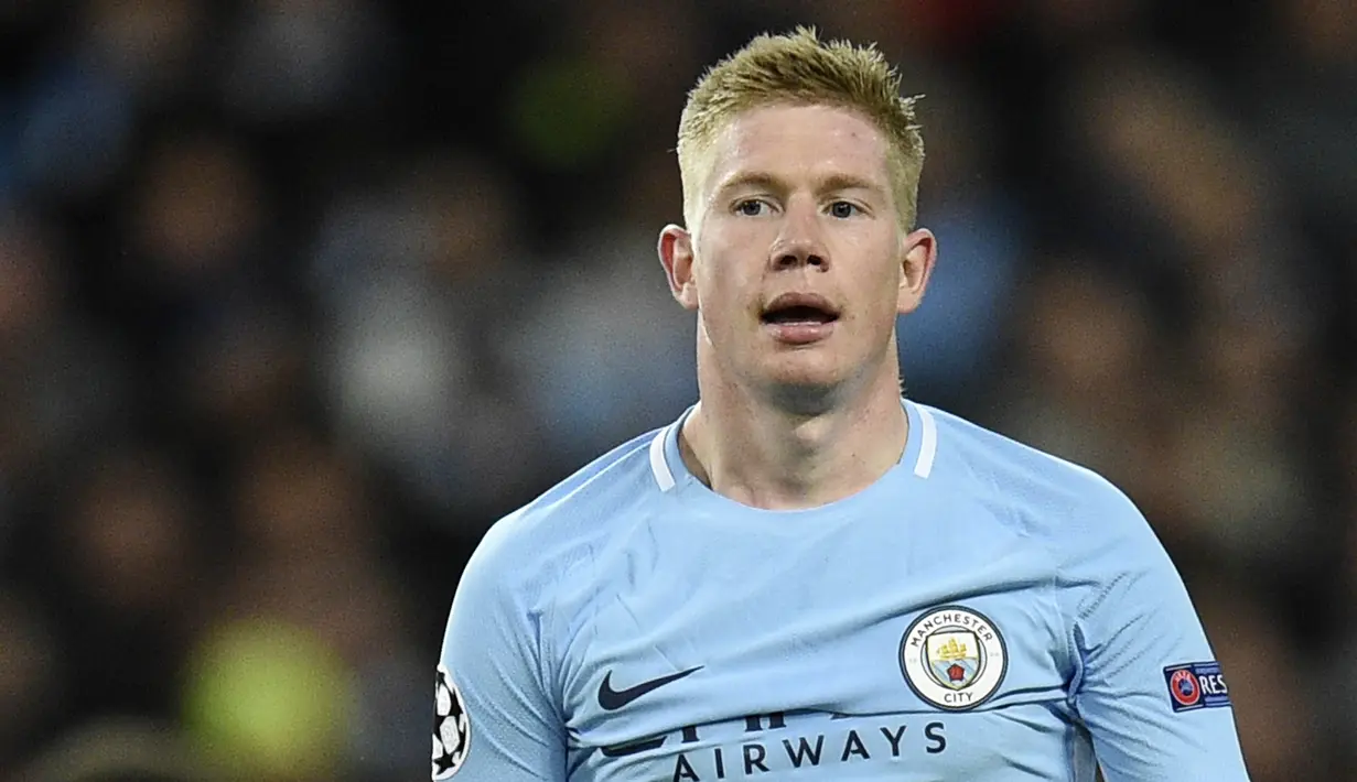 Kevin De Bruyne - Pemain asal Belgia ini bukanlah pilihan utama saat berseragam Chelsea besutan Jose Mourinho. Namun kini bersama Manchester City, De Bruyne menjelma menjadi nyawa sekaligus andalan Pep Guardiola di lini tengah. (AFP/ Oli Scarff)