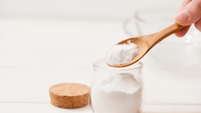 ilustrasi manfaat soda kue selain digunakan untuk bahan makanan/EKramar/shutterstock