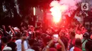 Sementara untuk mewaspadai penjual tiket palsu pertandingan Timnas Indonesia Vs Argentina gentayangan di kawasan SUGBK, Unit Reskrim Polsek Tanah Abang sudah menangkap empat orang pelaku. (Bola.com/M. Iqbal Ichsan)