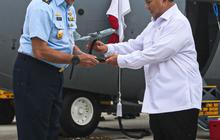 Menhan Prabowo Serah Terima Unit Kedua Pesawat C-130J Super Hercules ke KSAU