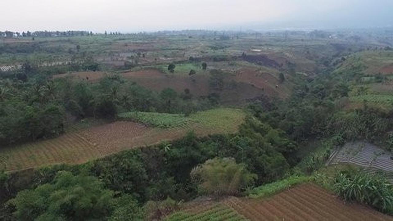 Tergusur proyek sekelas Disneyland, warga Cigombong tolak relokasi