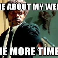 Menyebalkan memang. Padahal weekend, tapi ada kerjaan yang harus diselesaikan segera.