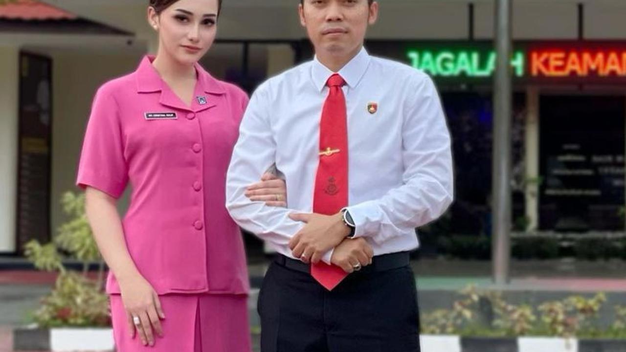 AKP Abdul Rauf diketahui bertugas di Polres Kutai Timur, Kalimantan Timur. Selama bertugas, AKP Rauf kerap didampingi oleh Cristina Laws.
