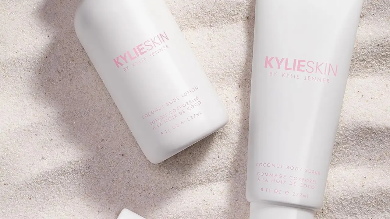 Kylie Jenner Lansir Koleksi Produk Perawatan Tubuh, Sebagus Apa?