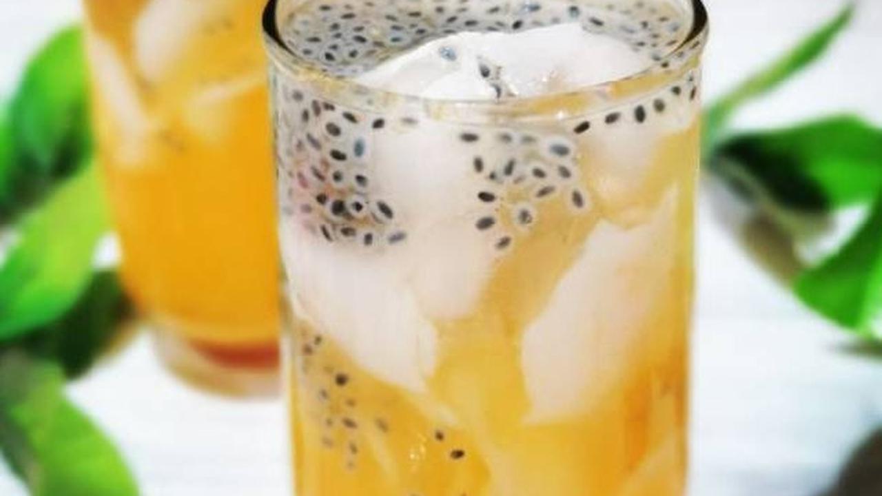 Resep Es Jeruk Selasih Kelapa Muda