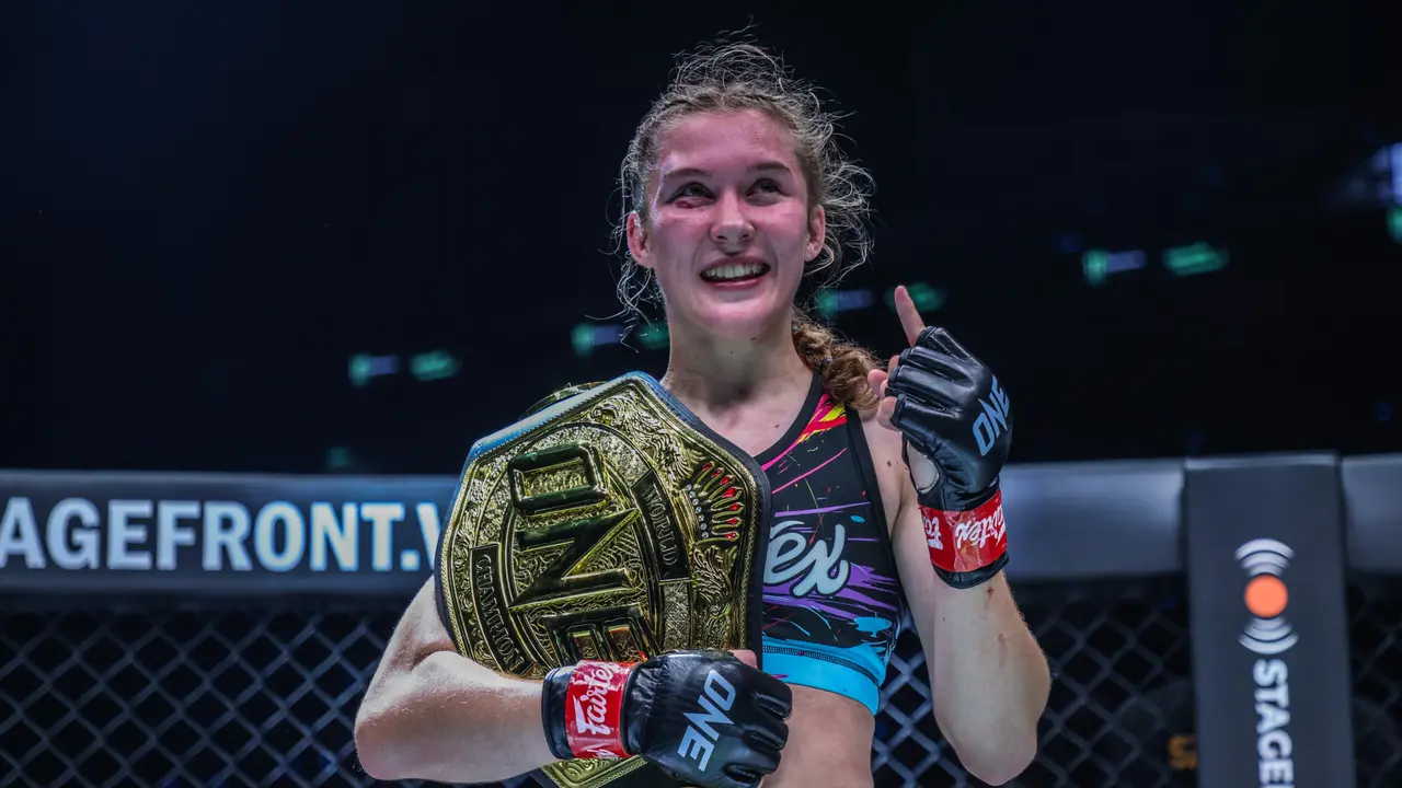 Smilla Sundell Kehilangan Gelar Juara Dunia Sebelum Bertanding