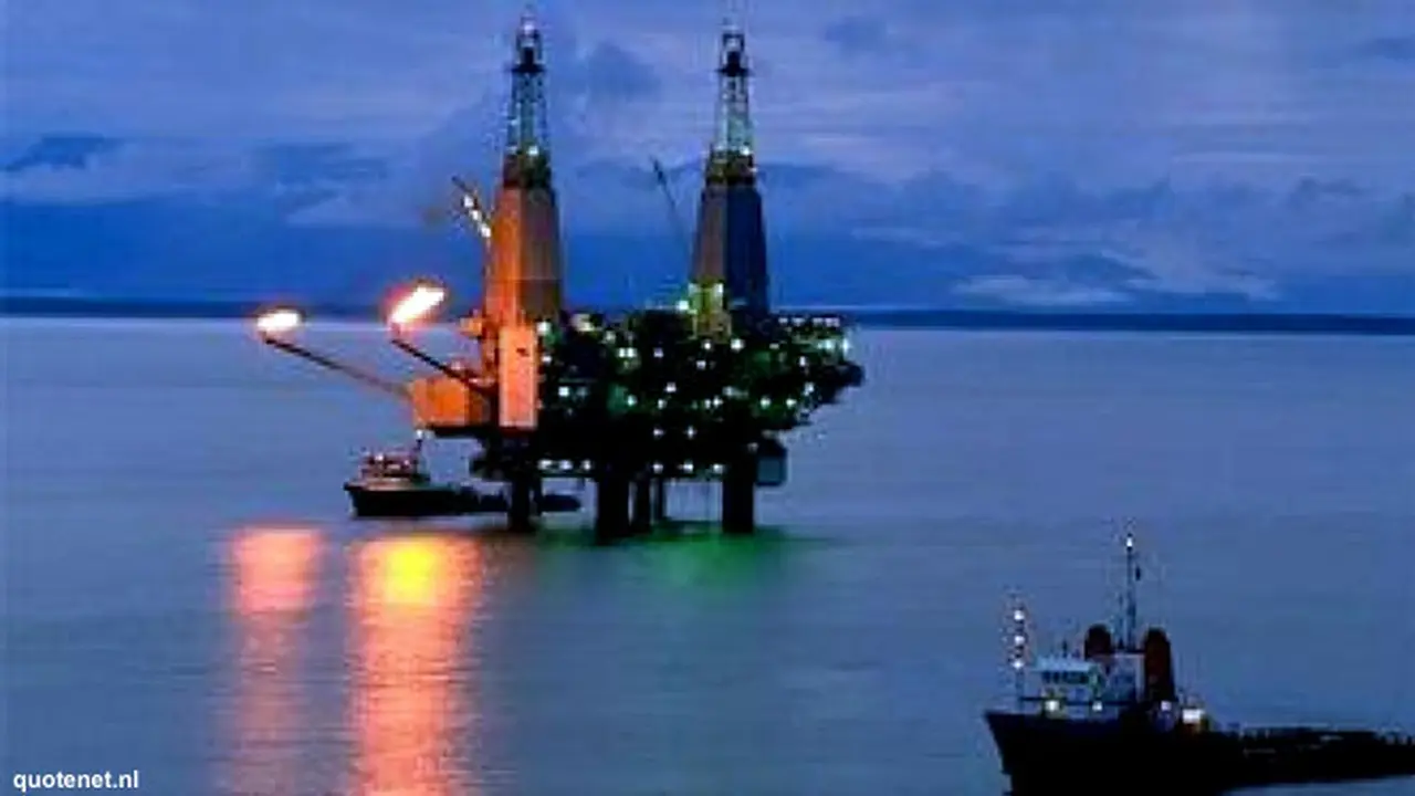 oil-rig30322b.jpg