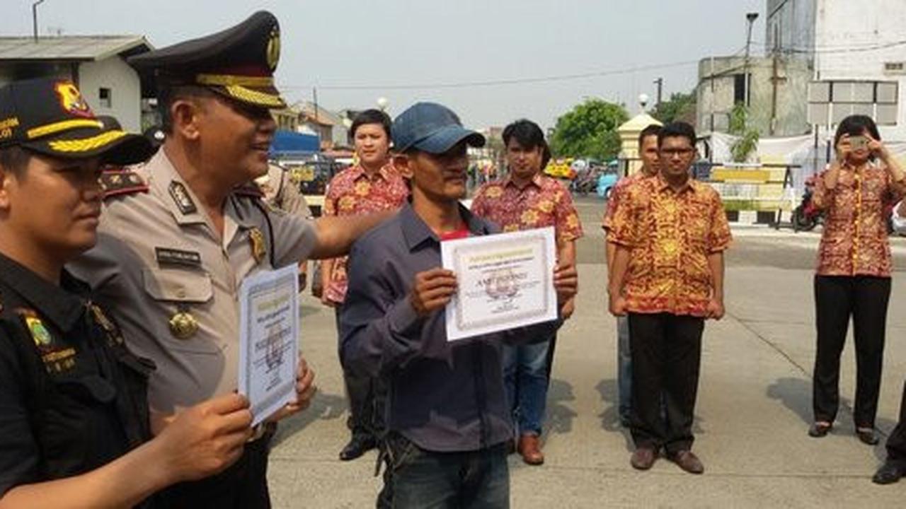 Tangkap penjahat, tukang becak di Tangerang dapat penghargaan