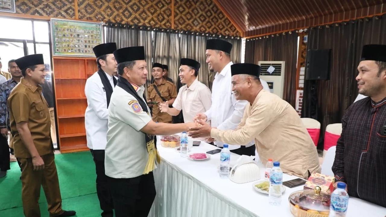 Kasatgas Tito pada forum Silaturahmi Pimpinan MPR RI dengan Ulama Aceh di Dayah Mahyal Ulum Al Aziziyah