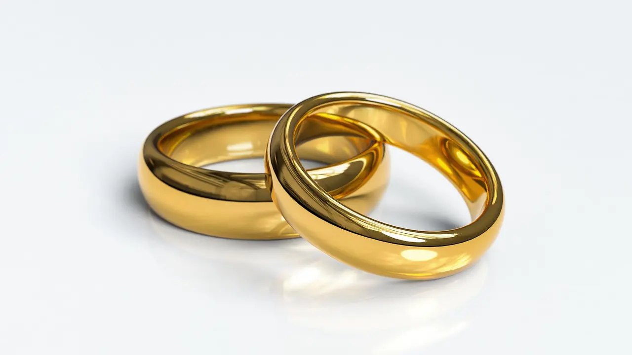 Wedding rings, Engagement rings