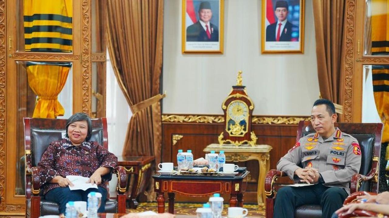 Sinergi Polri Komnas HAM: Tahukah Anda, Kapolri Ajak Komnas HAM Awasi Pengamanan Unjuk Rasa Langsung dari Command Center?
