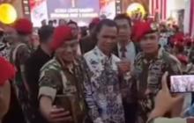Penjelasan Lengkap Danjen Kopassus Sampai Minta Maaf Prajuritnya Foto-Foto Sama Hercules, ini yang Jadi Masalah