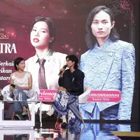 Berikut cerita Roman Nuansa dan Mba Tumbas konsisten bikin konten wastra di TikTok